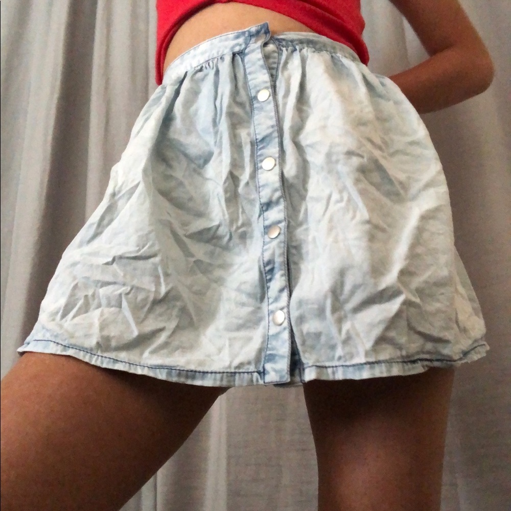 ‼️10/$10‼️ bongo denim snap button up skirt